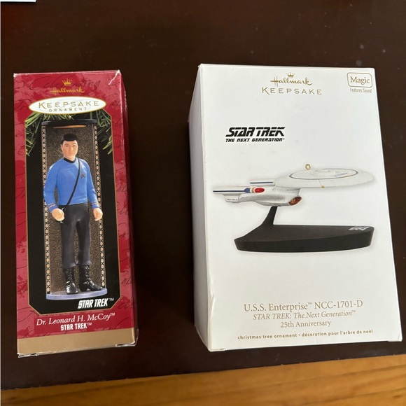 set of 2 star trek ornaments. Dr McCoy & 25th anniversary enterprise ncc1701-d - Picture 1 of 1
